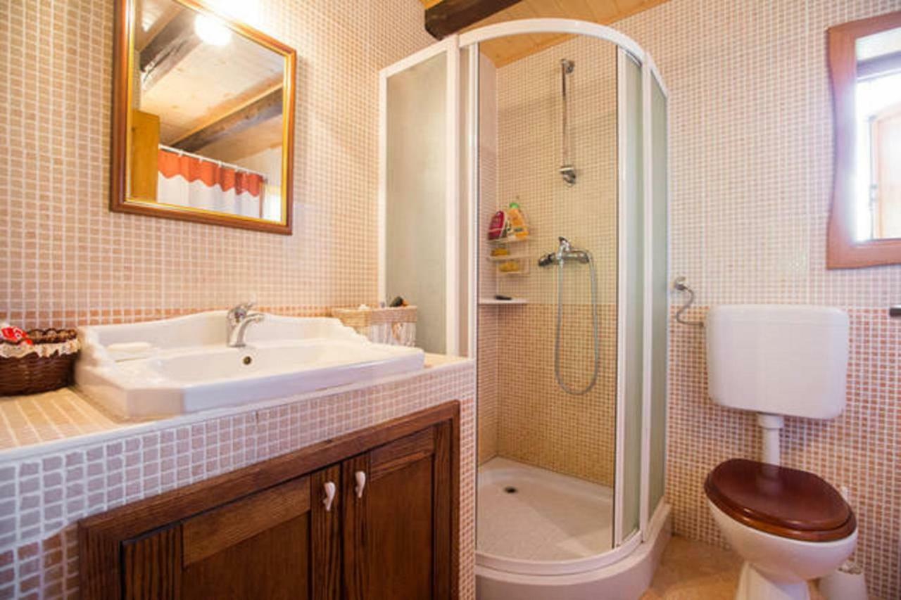 Peacefull Family Cottage Gornji Desinec Bagian luar foto